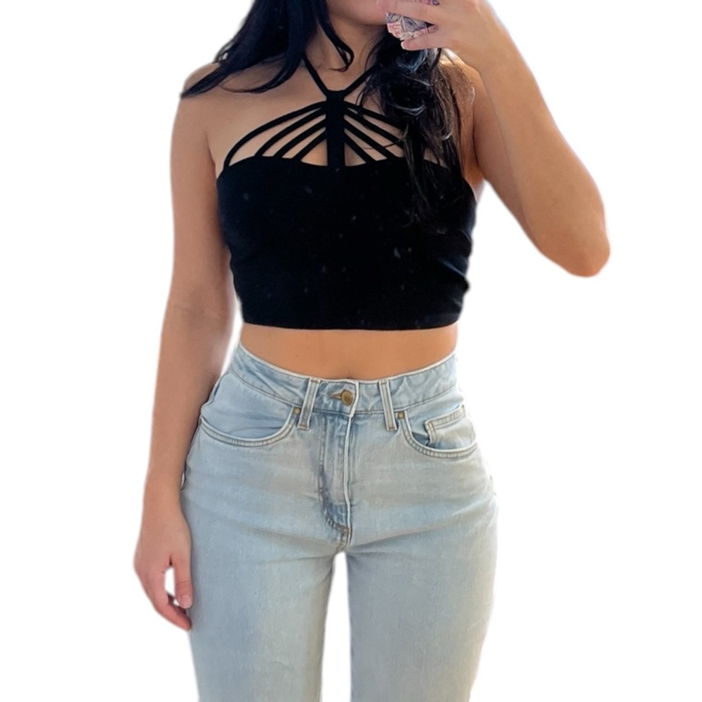 Black Strappy Crop Top